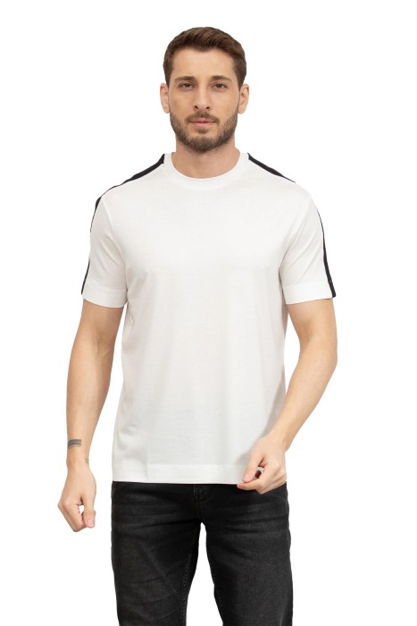 Emporio Armani - Emporio Armani Erkek T-Shirt - 6D1TD61JOSZ Ekru